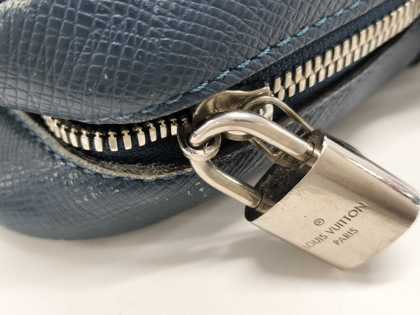 LOUIS VUITTON Louis Vuitton Business Bag Taiga Igor Business Bag
