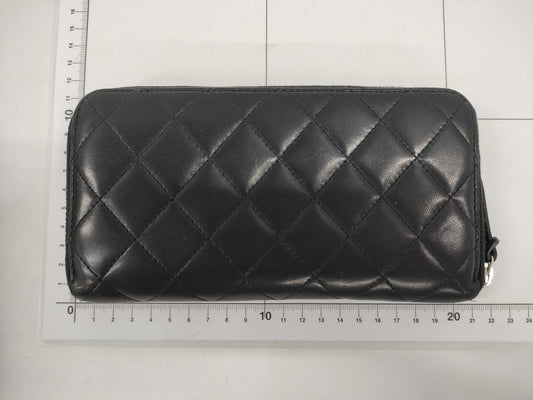CHANEL Matelasse Round Zip Coco Long Wallet Lambskin Wallet