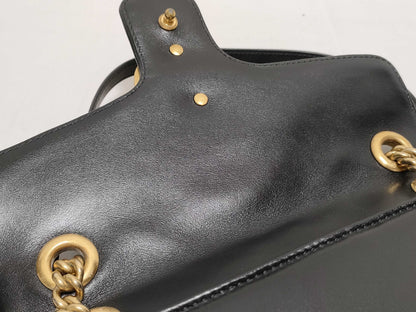 GUCCI Marmont Shoulder Bag