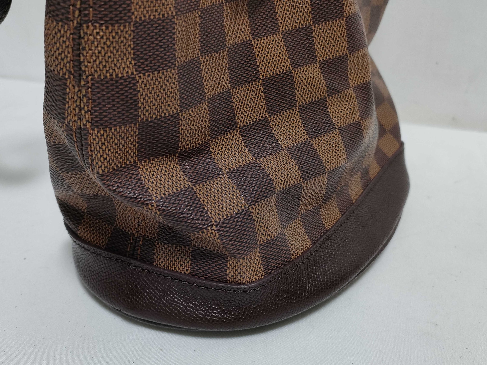 LOUIS VUITTON RFID Unverified AR1908 Damier Louis Vuitton Damier Bucket Shoulder Bag