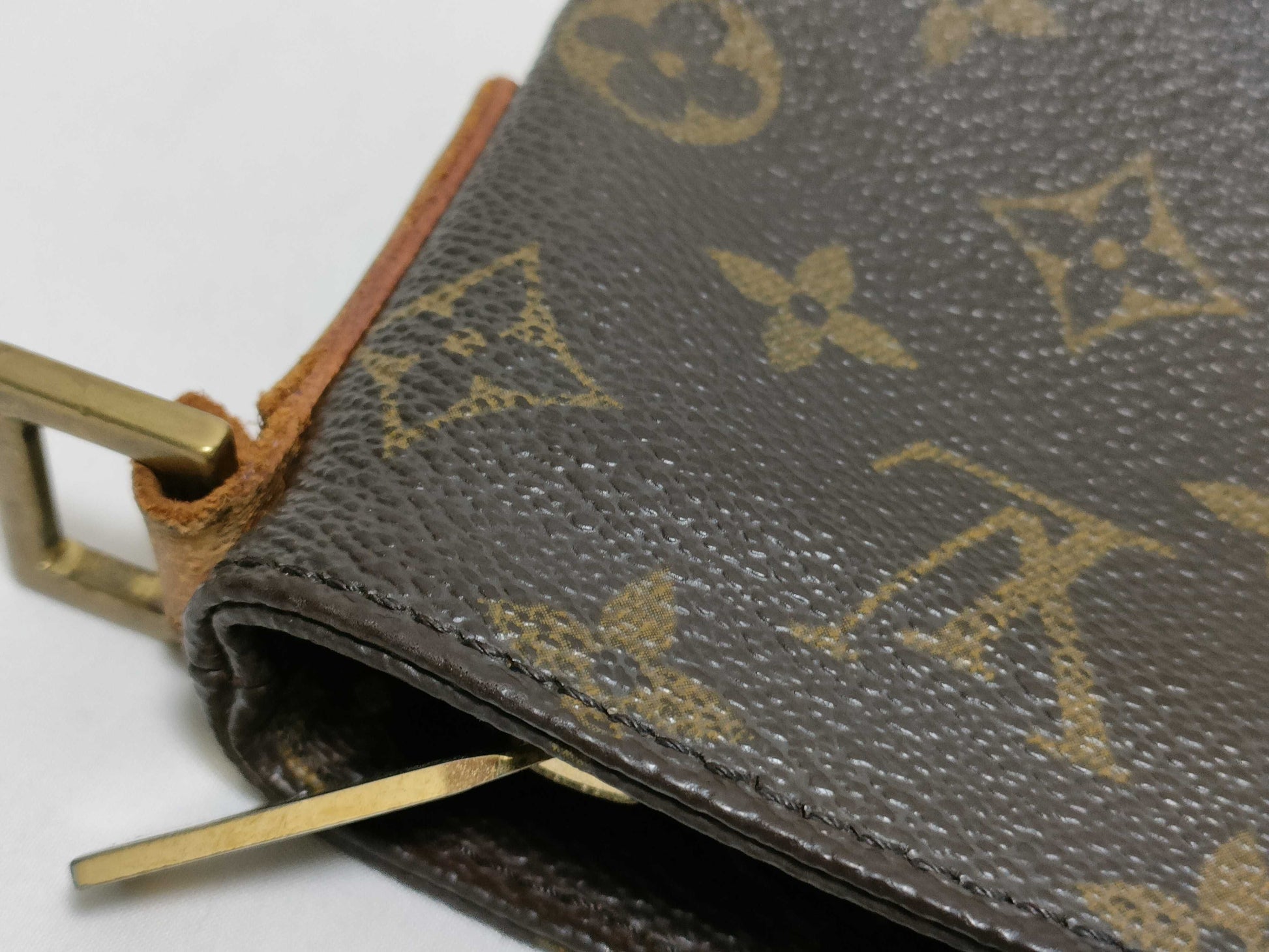 LOUIS VUITTON RFID Unverified SD1001 Monogram Louis Vuitton Monogram Shoulder Bag