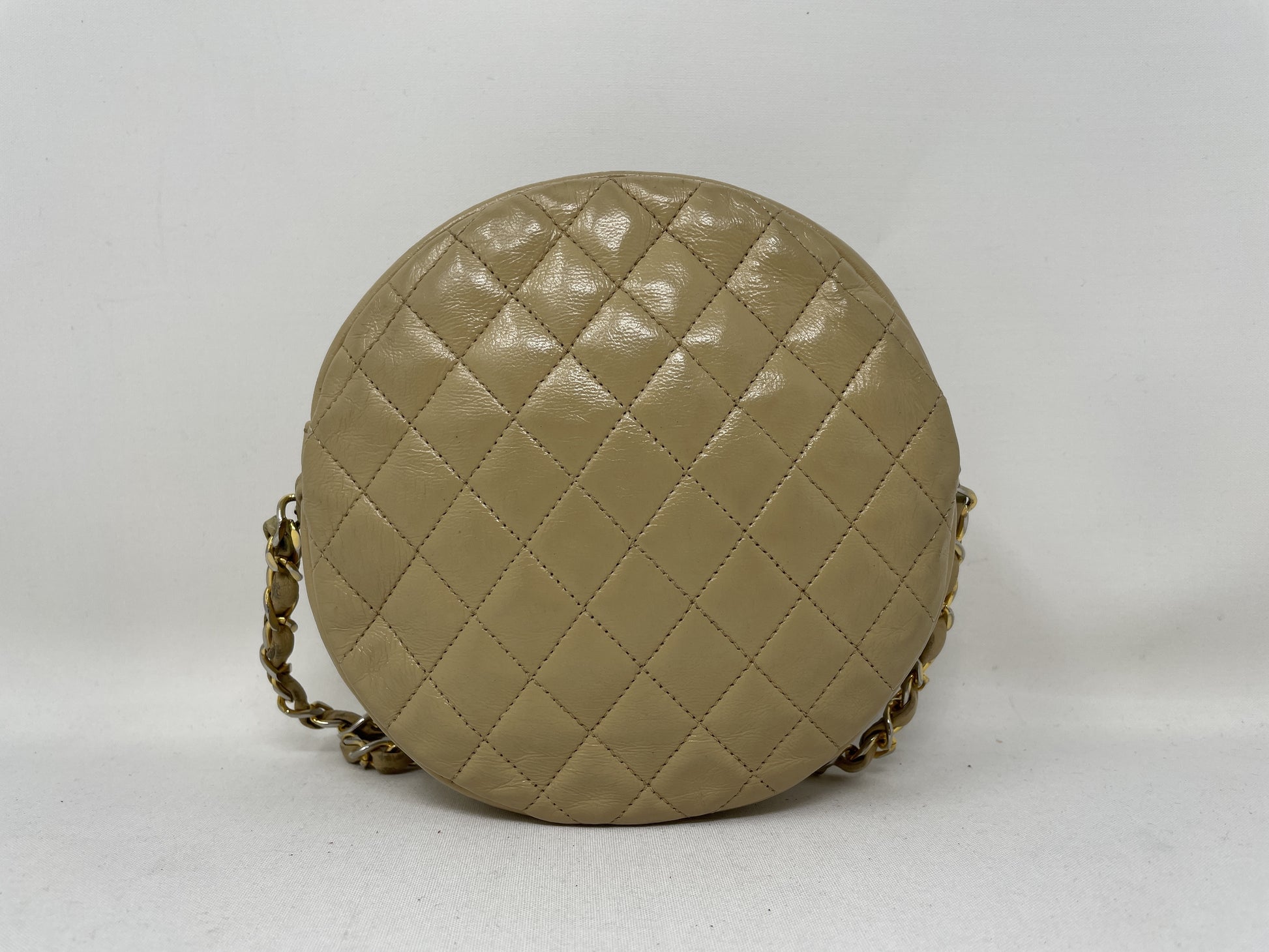 CHANEL Matelasse Coco Mark Round Shoulder Bag