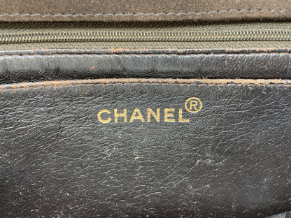 CHANEL Matelasse Turnlock Shoulder Bag