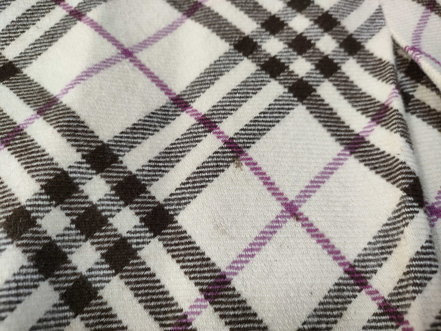 BURBERRY Check Skirt with Belt