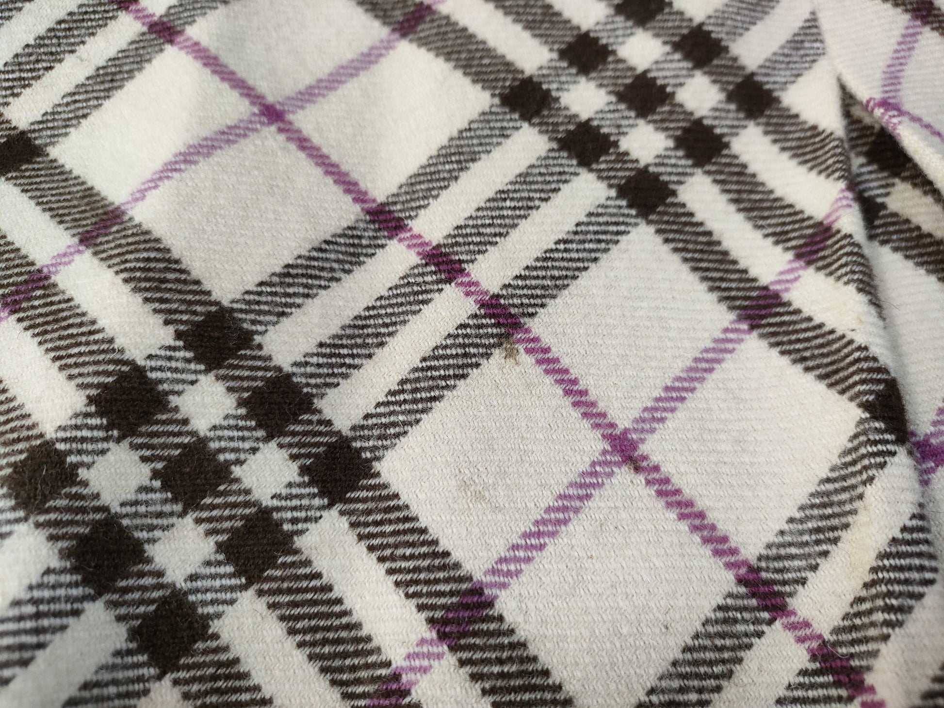 BURBERRY Check Skirt with Belt