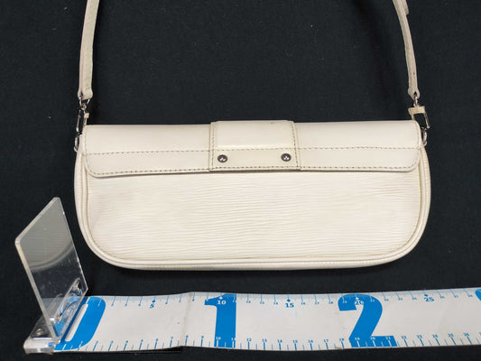 LOUIS VUITTON RFID Unavailable TH2057 Epi Leather LV Montaigne Pochette M5929J TH2057 White Shoulder Bag