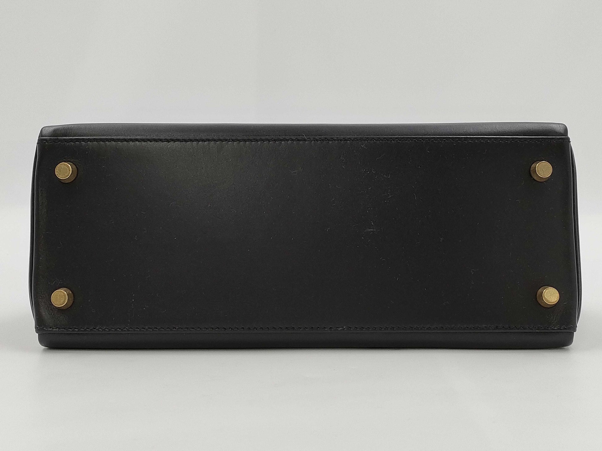 HERMES Kelly 28 Box Calf Black Handbag with A Stamp and Inner Stitching