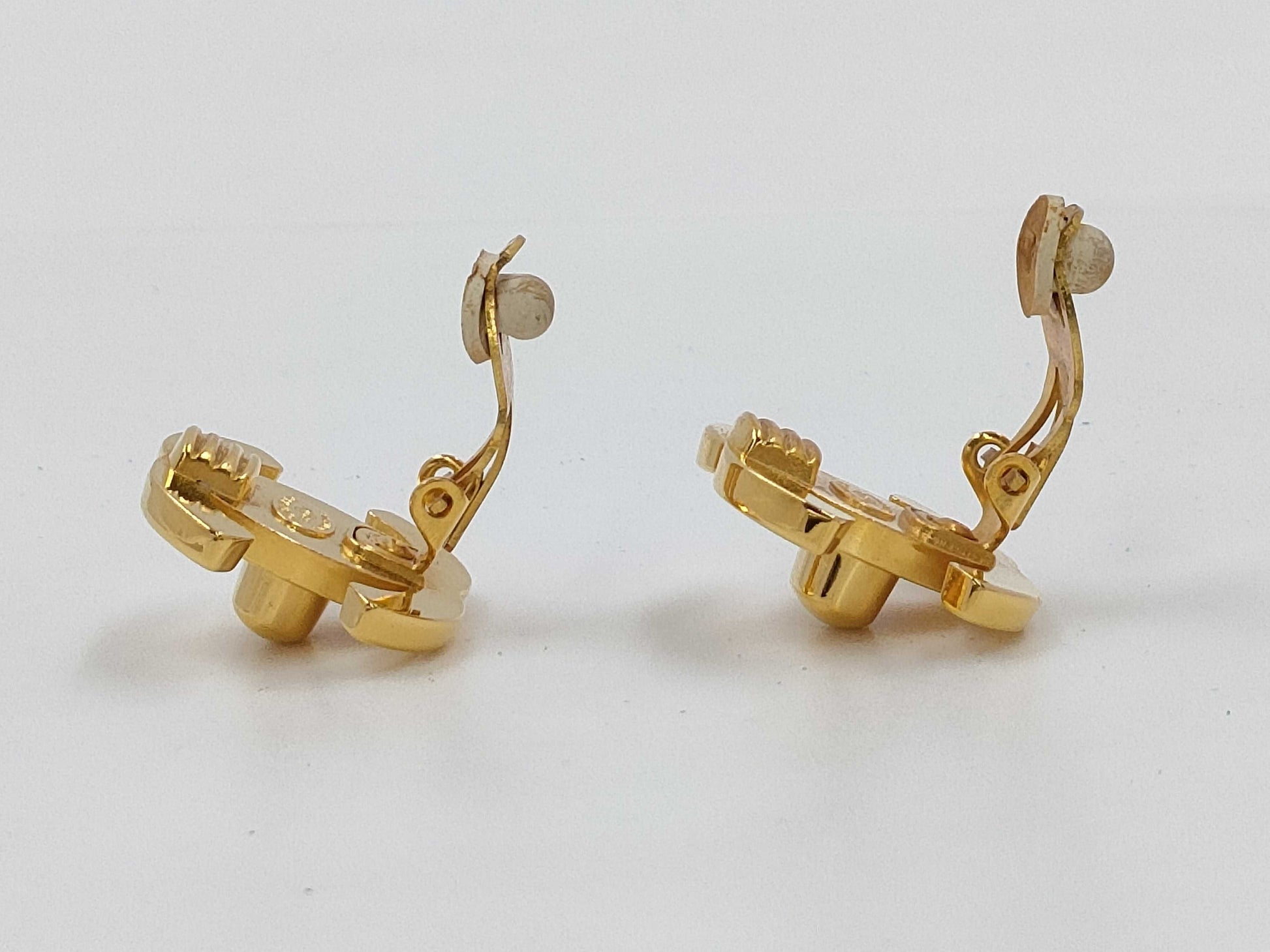 CHANEL Coco Mark Turn Lock 96A Earrings