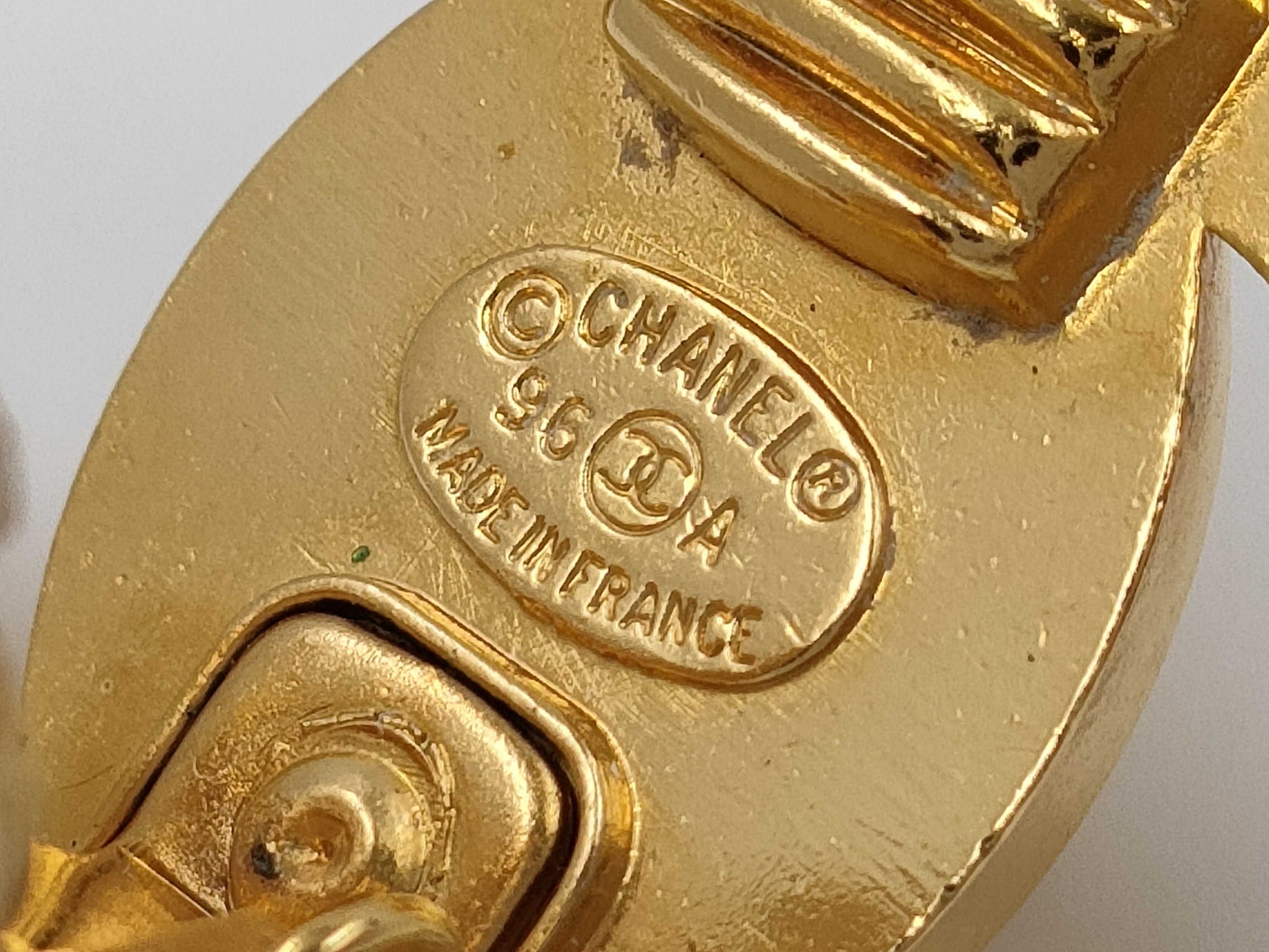 CHANEL Coco Mark Turn Lock 96A Earrings
