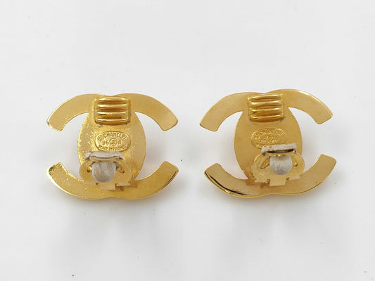 CHANEL Coco Mark Turn Lock 96A Earrings