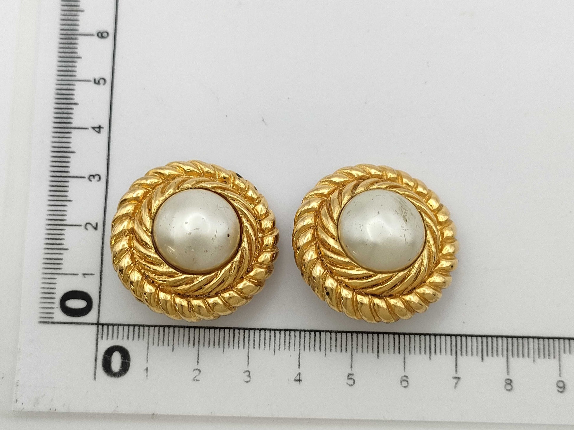 CHANEL pearl earrings