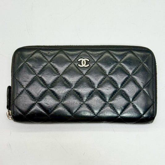 CHANEL Matelasse Lambskin Round Zip Long Wallet 15601568 Wallet