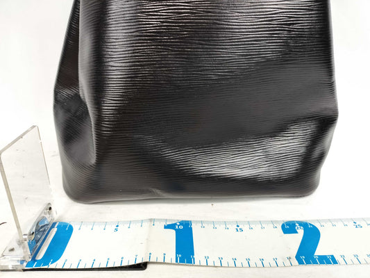LOUIS VUITTON RFID Unverified AR0996 Epi Louis Vuitton Petit Noe Shoulder Bag Handbag Noir Shoulder Bag