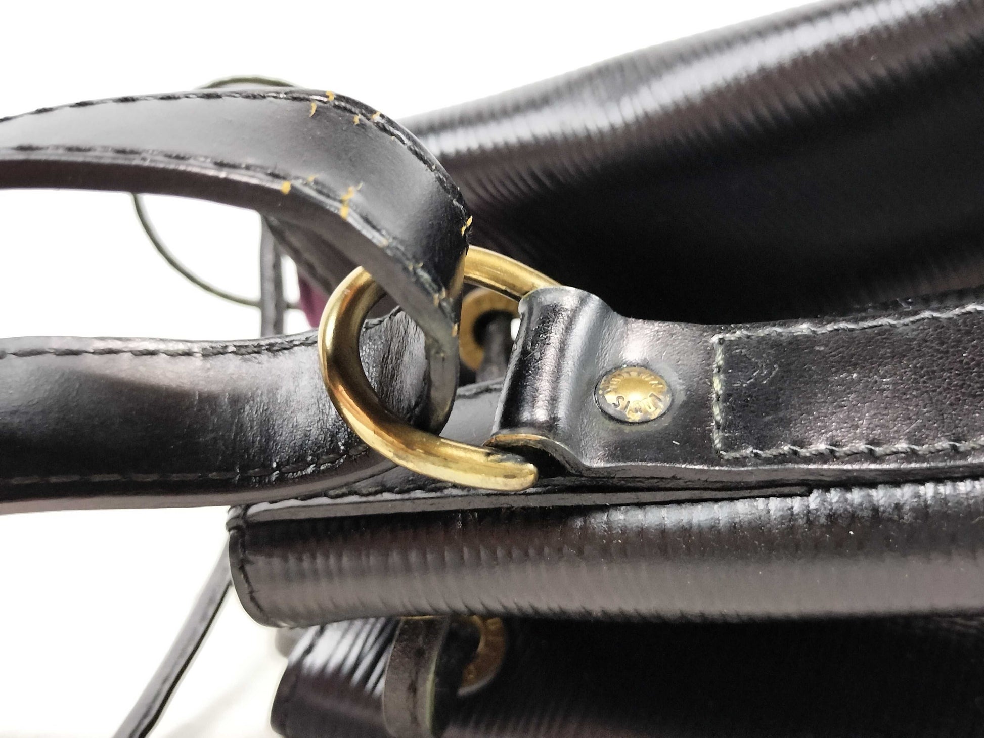 LOUIS VUITTON RFID Unverified AR0996 Epi Louis Vuitton Petit Noe Shoulder Bag Handbag Noir Shoulder Bag