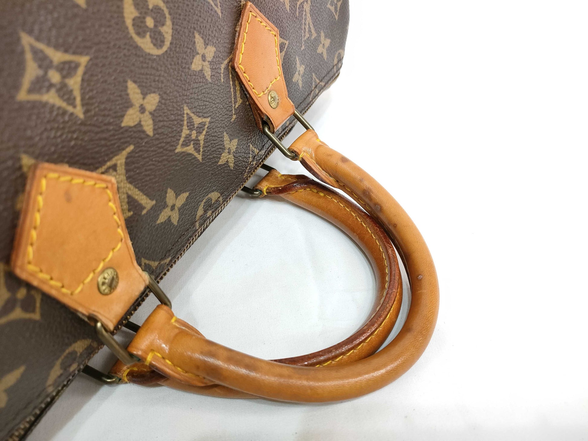 LOUIS VUITTON VI 863 Monogram LOUIS VUITTON M41107 Monogram Speedy 35 Handbag