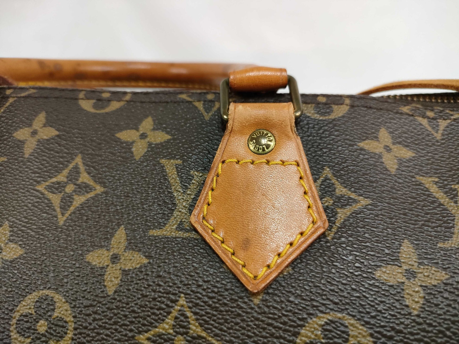 LOUIS VUITTON VI 863 Monogram LOUIS VUITTON M41107 Monogram Speedy 35 Handbag