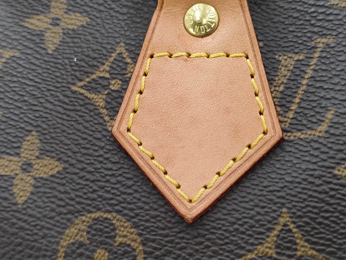 LOUIS VUITTON LOUIS VUITTON Louis Vuitton Speedy 35 Bag