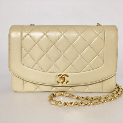 CHANEL Diana Flap Matelasse Chain Shoulder Bag W25 Seal No. 2 Shoulder Bag