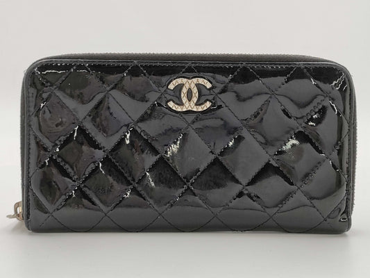CHANEL Chanel Enamel Round Long Wallet