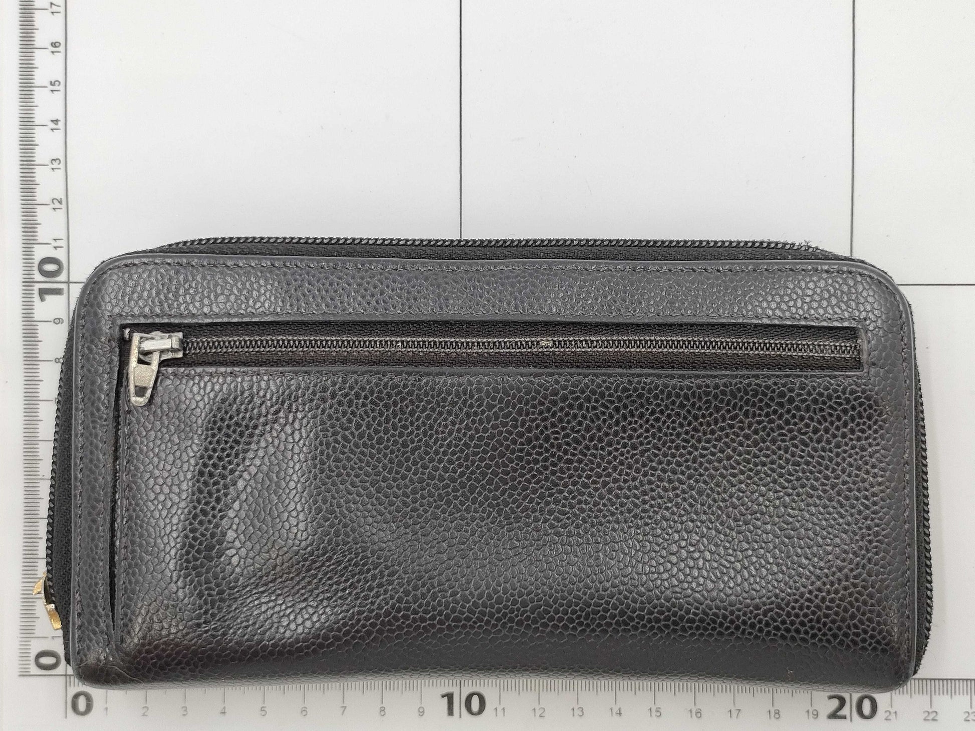 CHANEL Caviar Leather Round Long Wallet