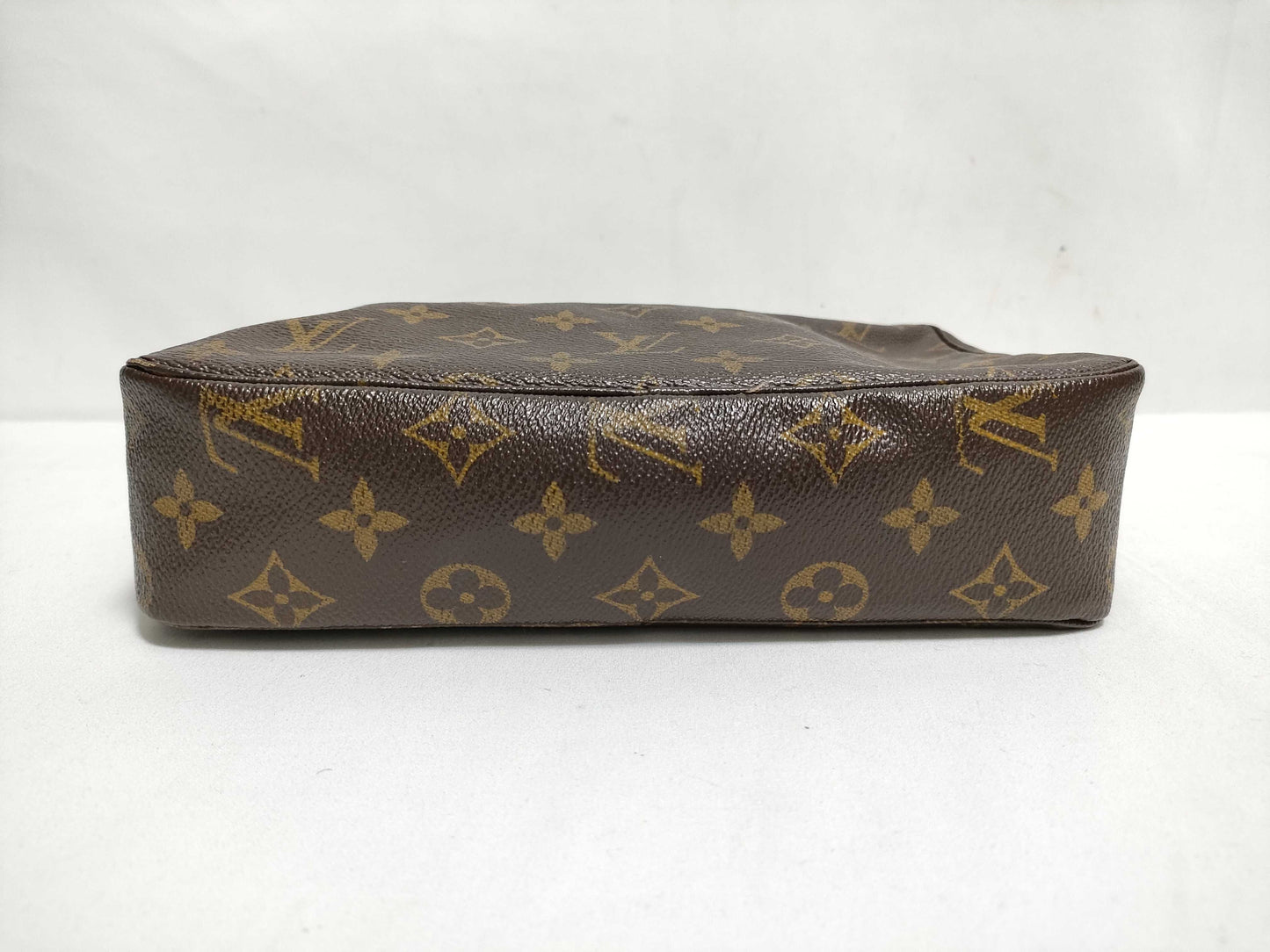 LOUIS VUITTON RFID Unverifiable Serial Number Unverifiable Monogram Louis Vuitton True Toilet 23 Second Bag