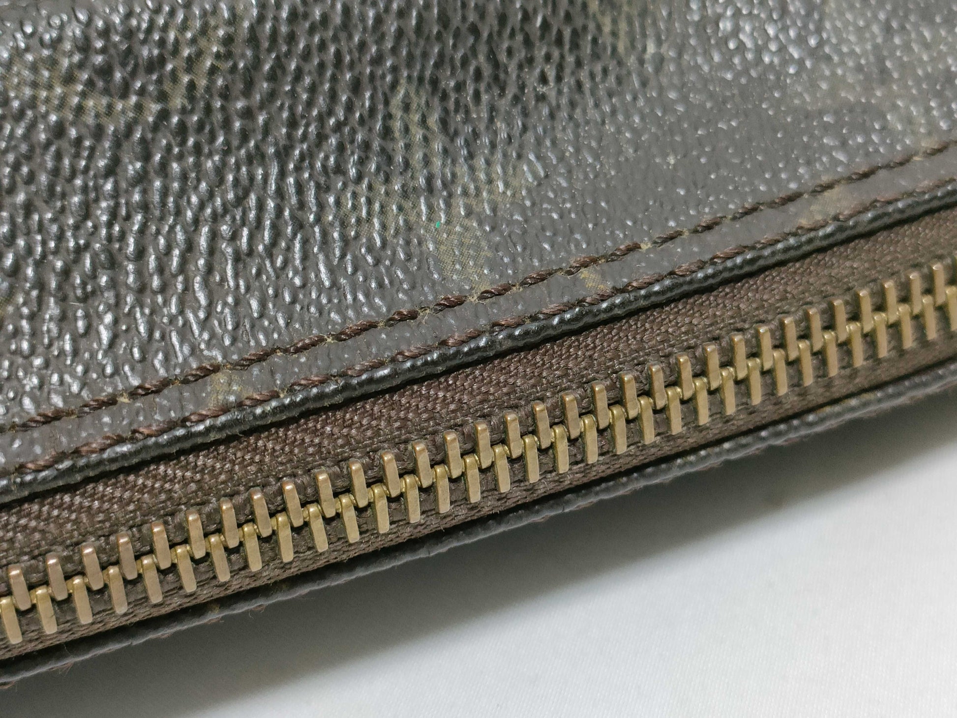 LOUIS VUITTON RFID Unverified 884NO Monogram Louis Vuitton True Toilet Second Bag