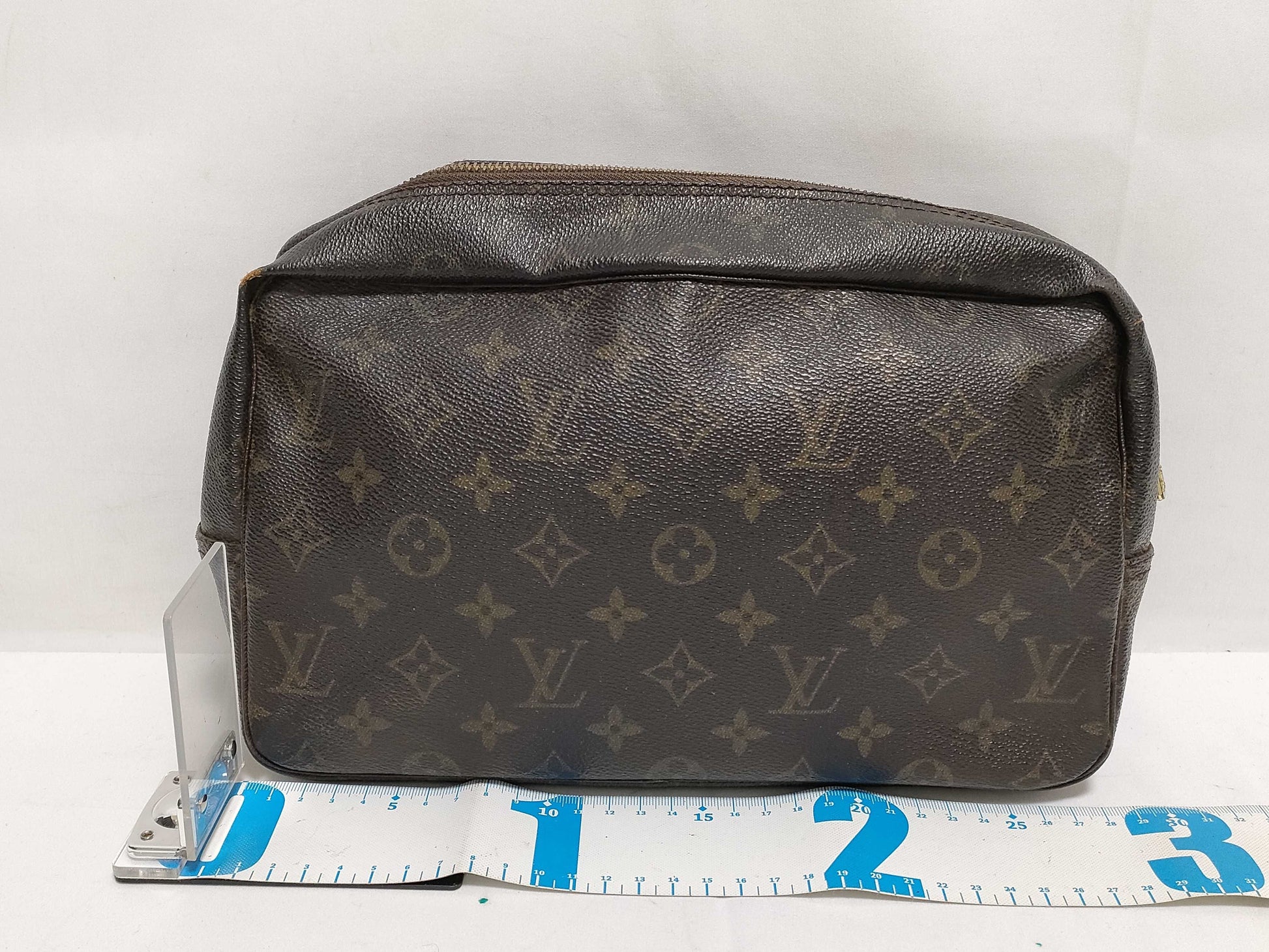 LOUIS VUITTON RFID Unverified 884NO Monogram Louis Vuitton True Toilet Second Bag