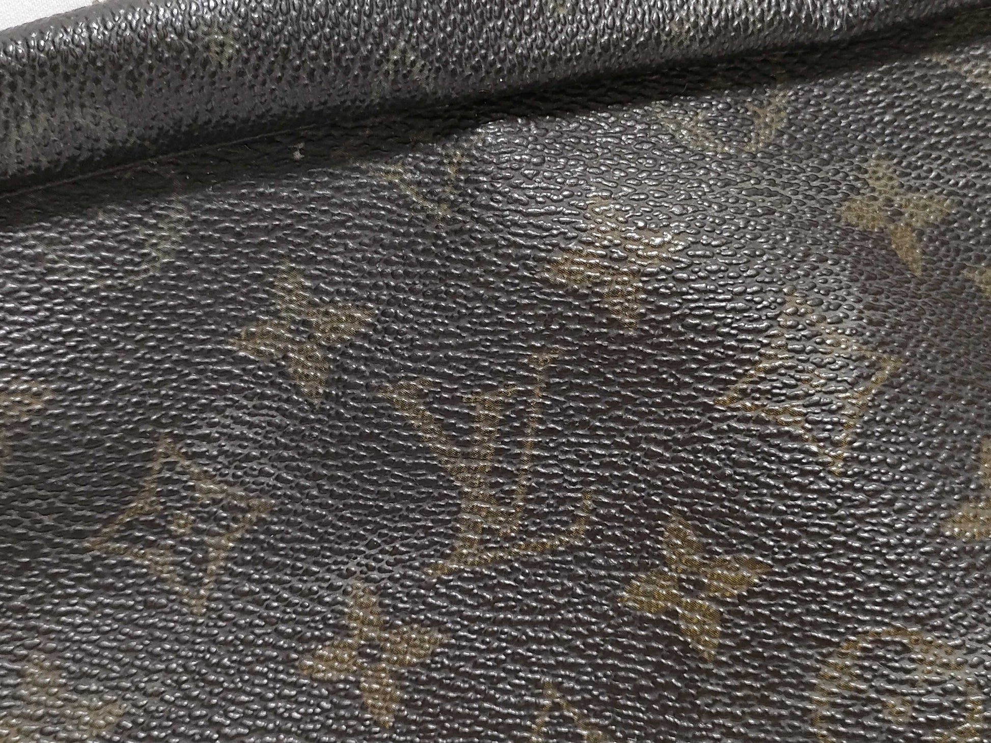 LOUIS VUITTON RFID Unverified 884NO Monogram Louis Vuitton True Toilet Second Bag