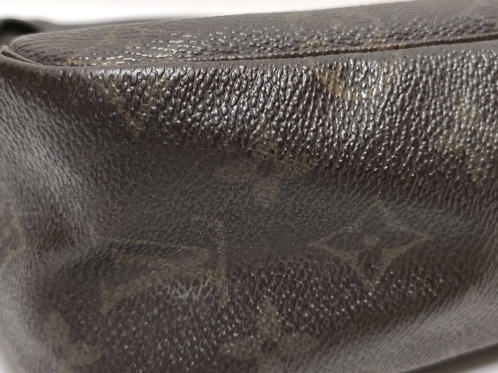 LOUIS VUITTON RFID Unverified 884NO Monogram Louis Vuitton True Toilet Second Bag