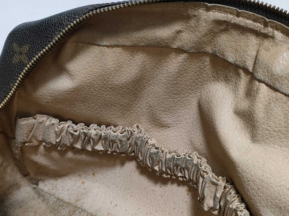 LOUIS VUITTON RFID Unverified 884NO Monogram Louis Vuitton True Toilet Second Bag
