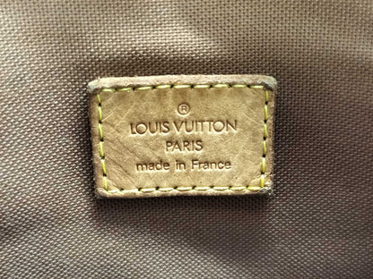 LOUIS VUITTON Unreadable Monogram Louis Vuitton Batignolles Tote Bag