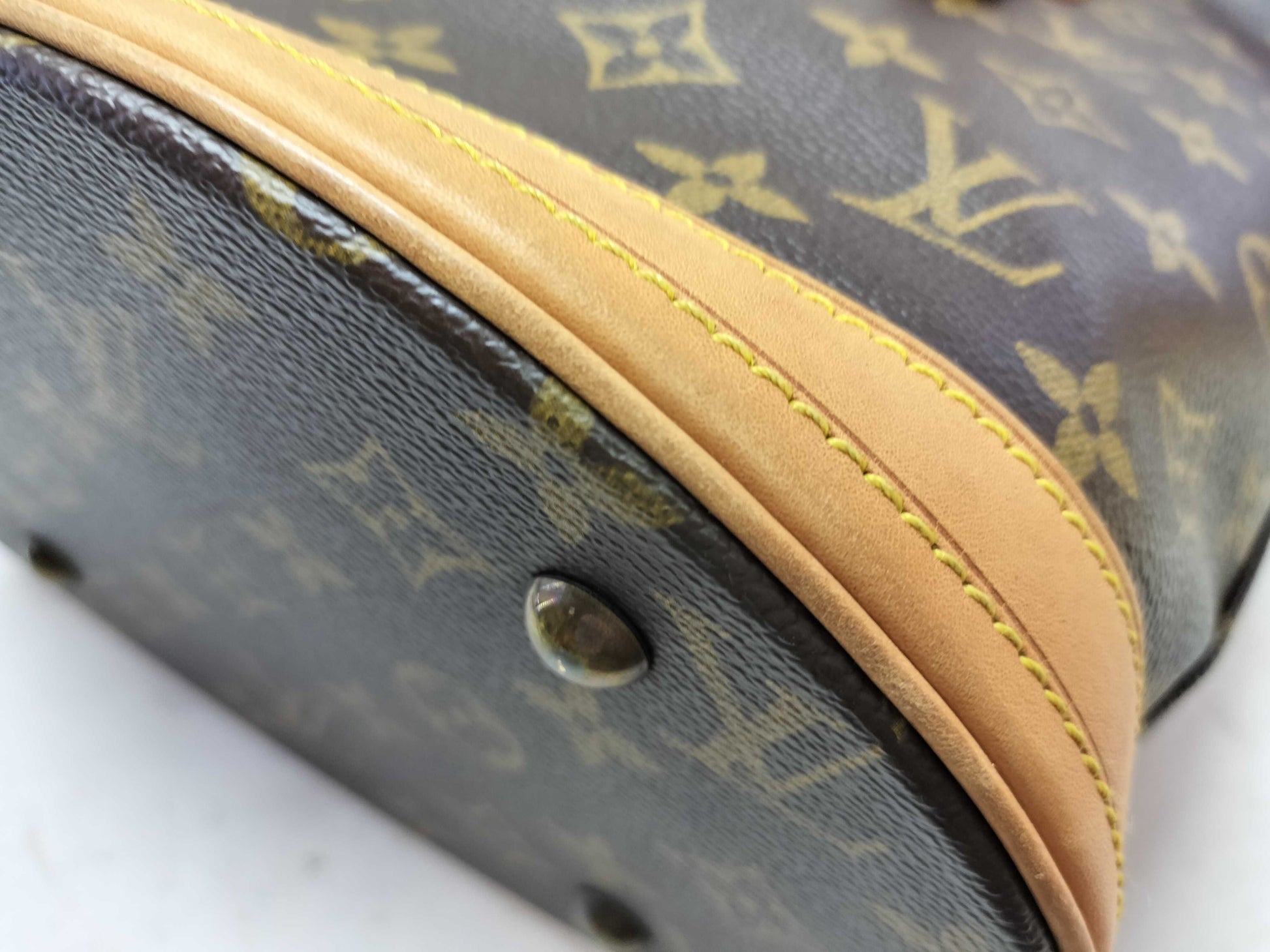 LOUIS VUITTON FL0094 Monogram Louis Vuitton Bucket Tote Bag
