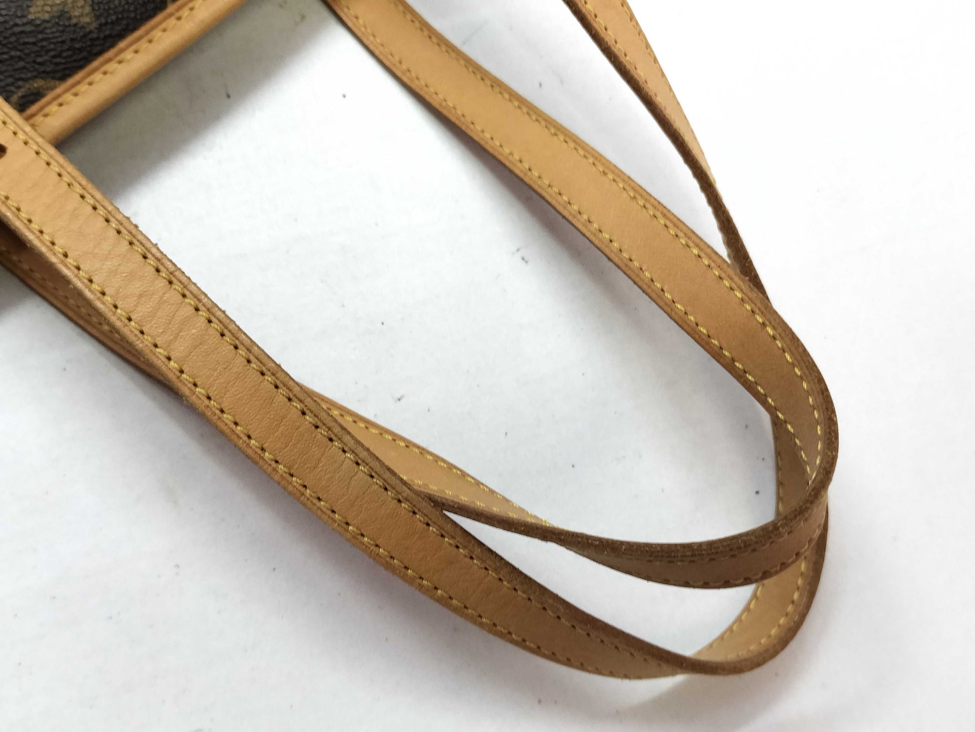 LOUIS VUITTON FL0094 Monogram Louis Vuitton Bucket Tote Bag