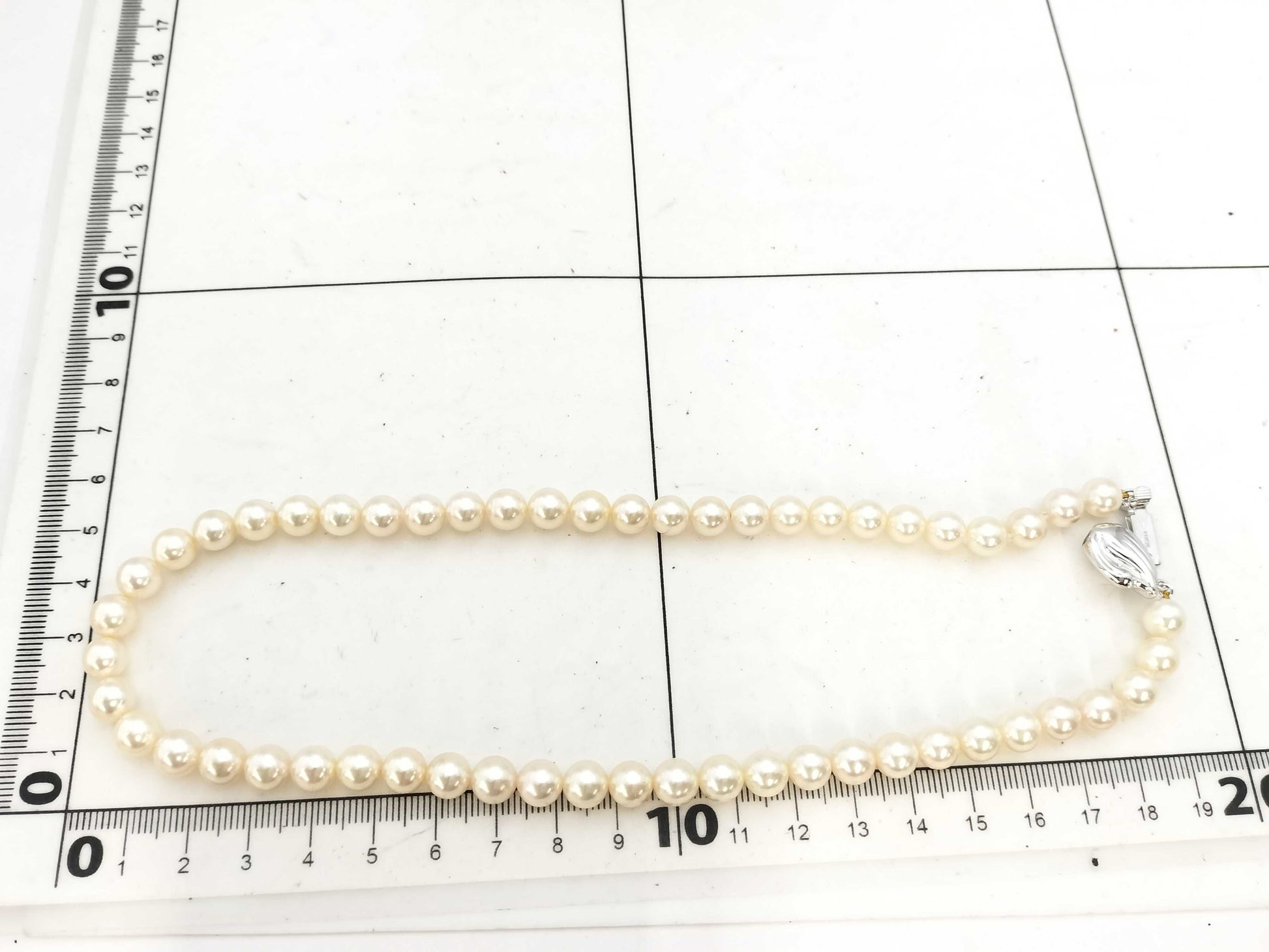 TASAKI Pearl Necklace, approx. 7.0-7.4mm diameter, 14K White Gold, 32.6g 