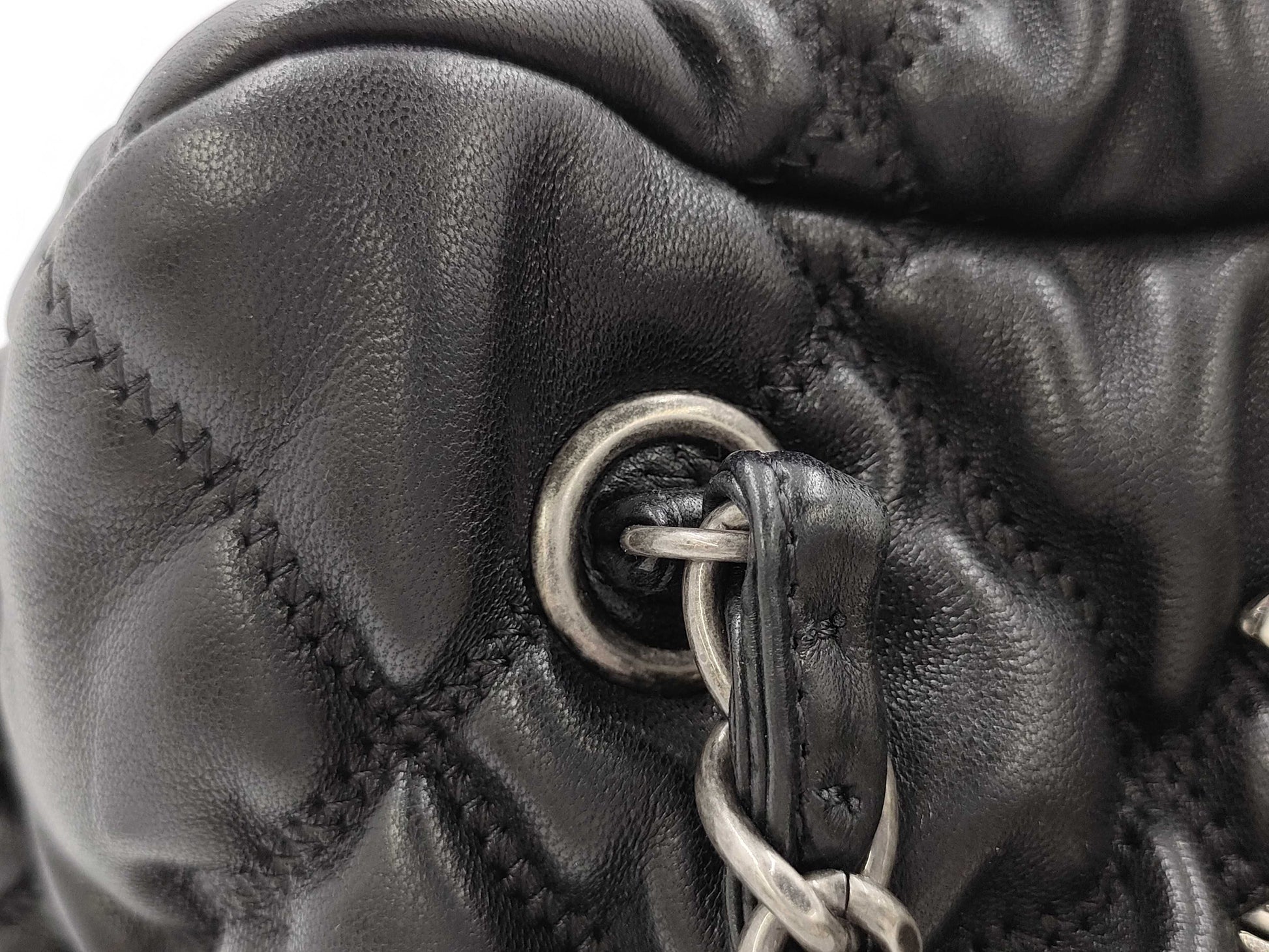 CHANEL Bubble Quilted Lambskin Black Chain Handbag 12905618 Handbag