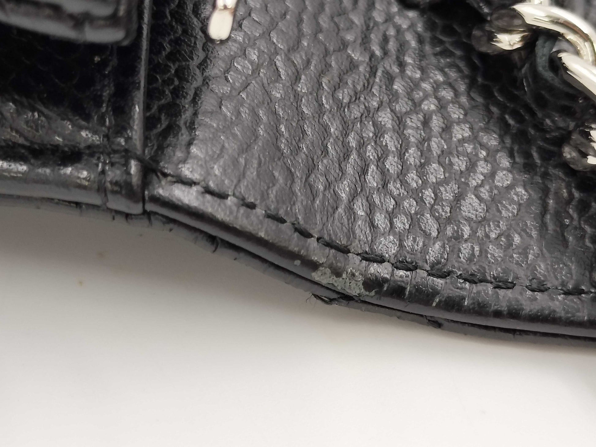 CHANEL Matelasse Chain Wallet in Caviar Leather, Black, N603JA9A Shoulder Bag