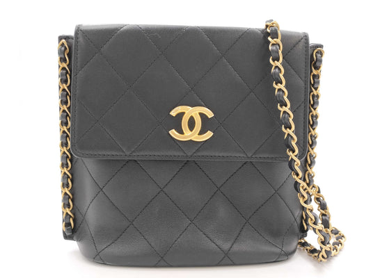 CHANEL AS2542 Hobo Chain Shoulder Bag in Black Leather 