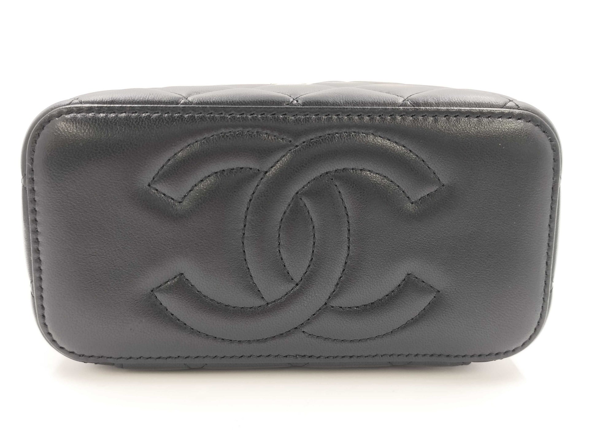 CHANEL Matelasse Vanity Case, Lambskin, Black, K833X9PG Shoulder Bag
