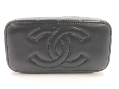 CHANEL Matelasse Vanity Case, Lambskin, Black, K833X9PG Shoulder Bag