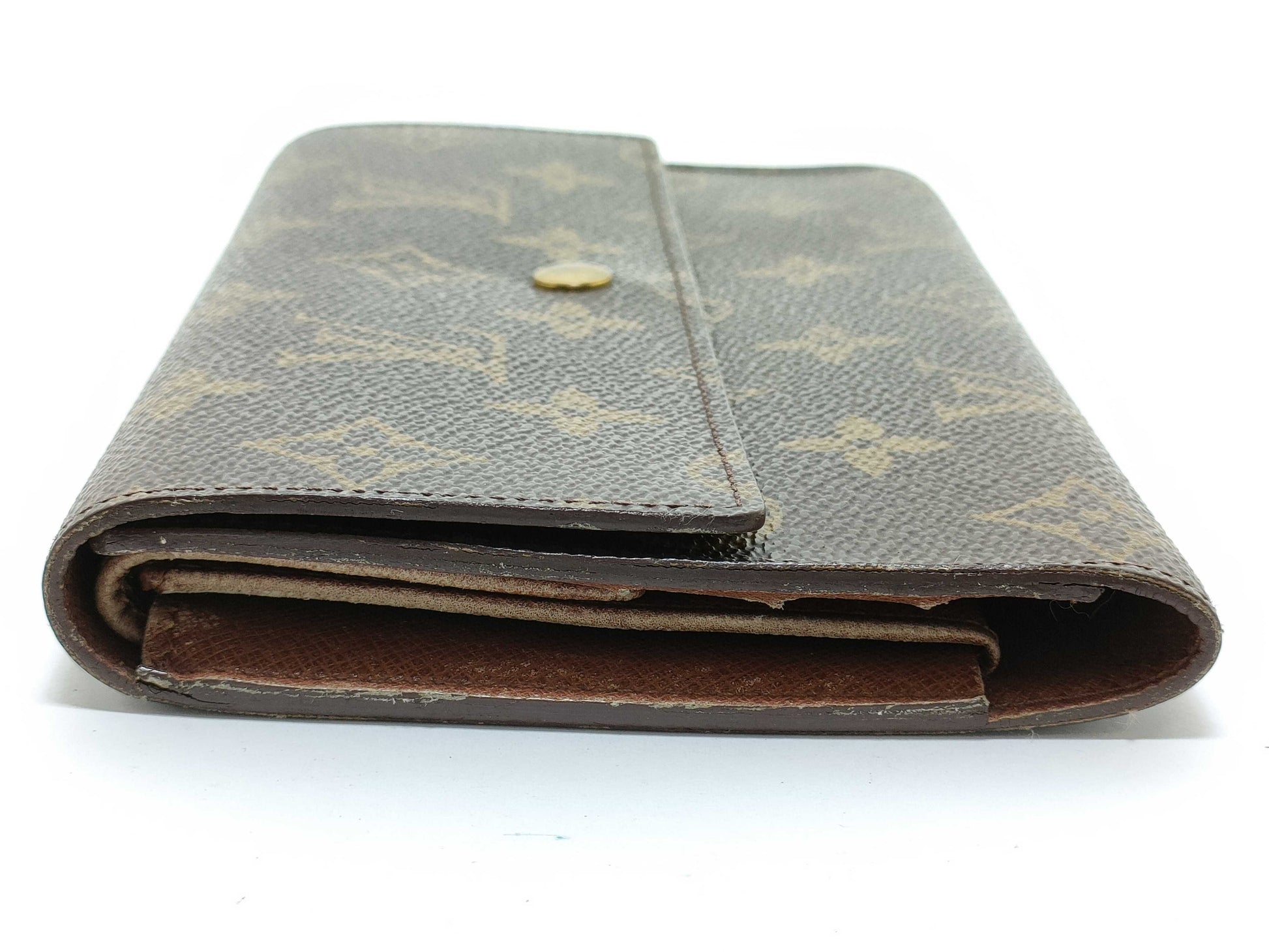 LOUIS VUITTON REID Unconfirmed TH 1926 Monogram Louis Vuitton International M61217 TH1926 Wallet