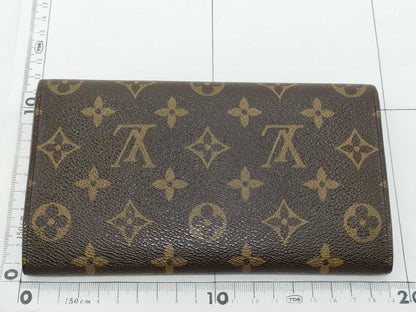 LOUIS VUITTON REID Unconfirmed TH 1926 Monogram Louis Vuitton International M61217 TH1926 Wallet