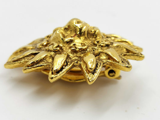 CHANEL Lion Coco Mark Earrings with Calluses, Single Earring