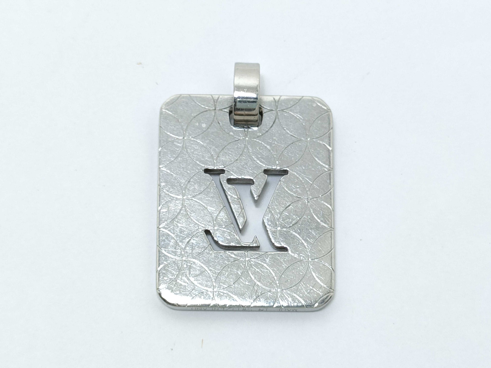 LOUIS VUITTON Champs Elysees Necklace Top Pendant Top