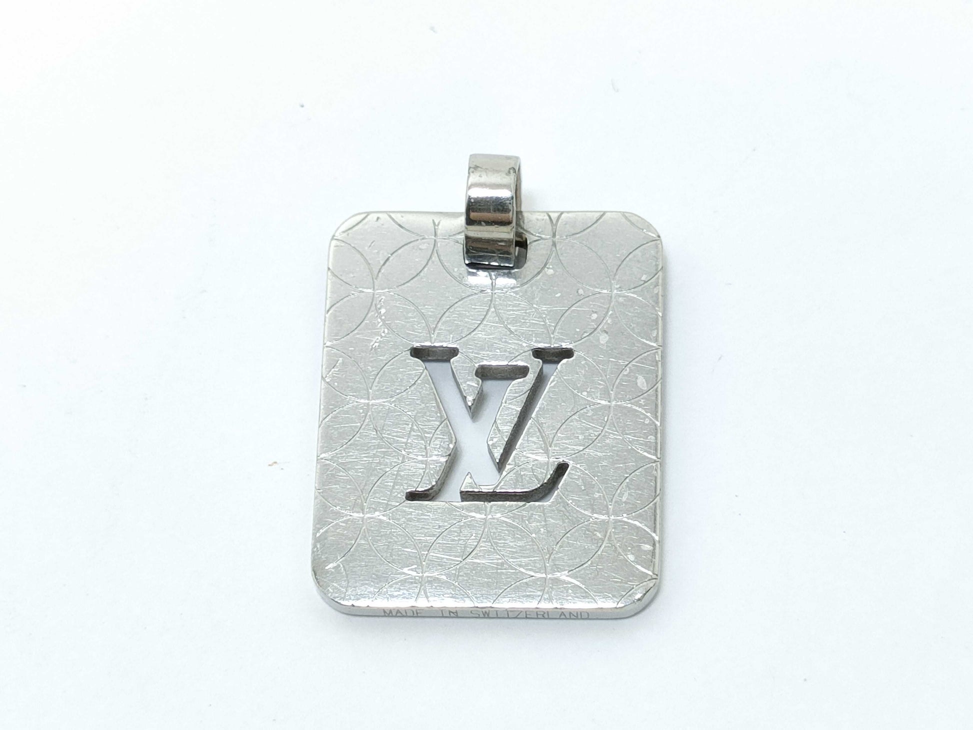 LOUIS VUITTON Champs Elysees Necklace Top Pendant Top