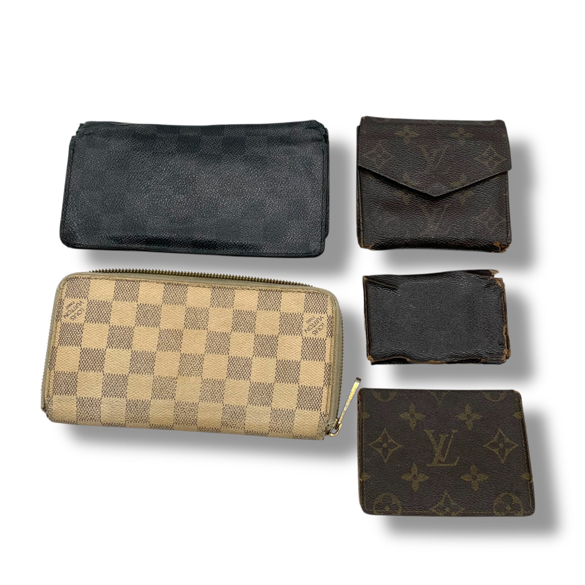 LOUIS VUITTON Damier Wallet, Large Set of Accessories