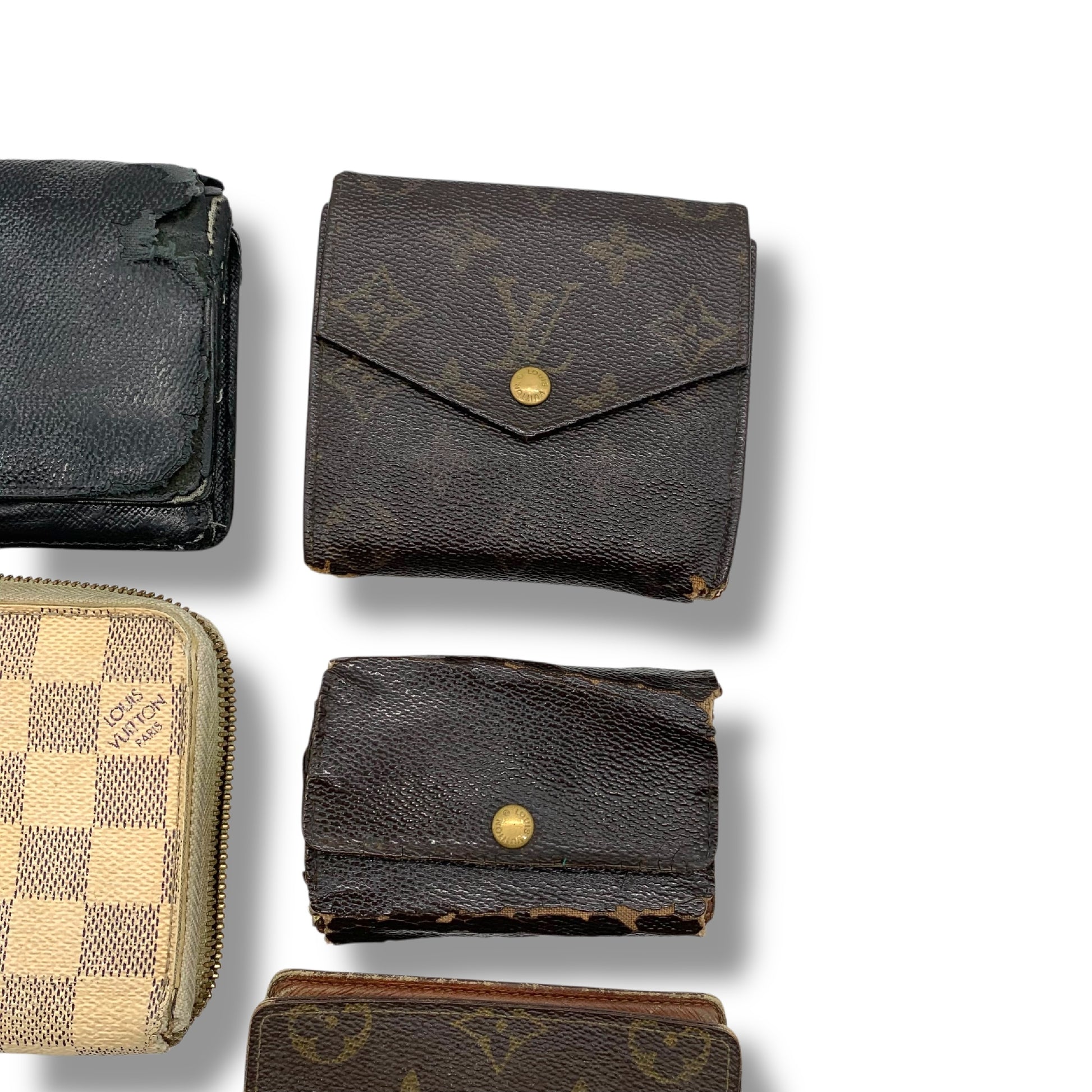 LOUIS VUITTON Damier Wallet, Large Set of Accessories