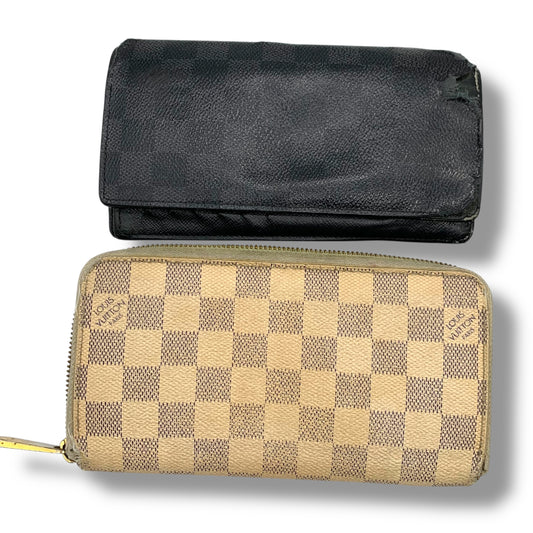 LOUIS VUITTON Damier Wallet, Large Set of Accessories