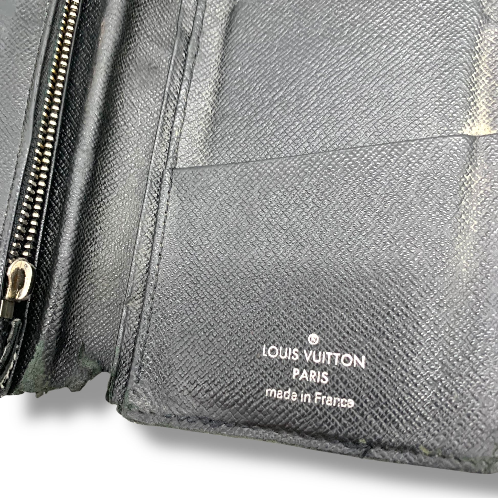LOUIS VUITTON Damier Wallet, Large Set of Accessories