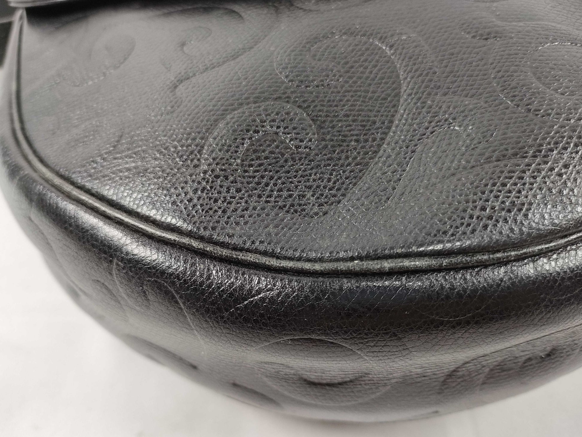 Yves Saint Laurent Arabesque Shoulder Bag