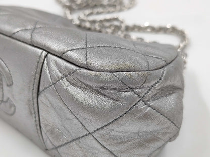 CHANEL Chain Shoulder Bag with Clasp, Seal No. 3, Shoulder Bag